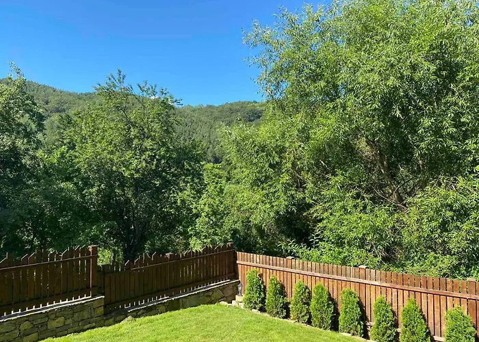 بيت للعطل нове